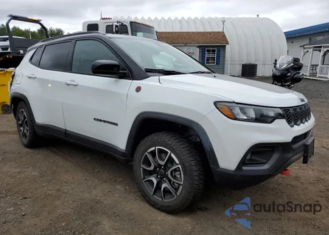 2025 Jeep Compass Trailhawk из США, поврежденный, VIN 3C4NJDDN8ST564257